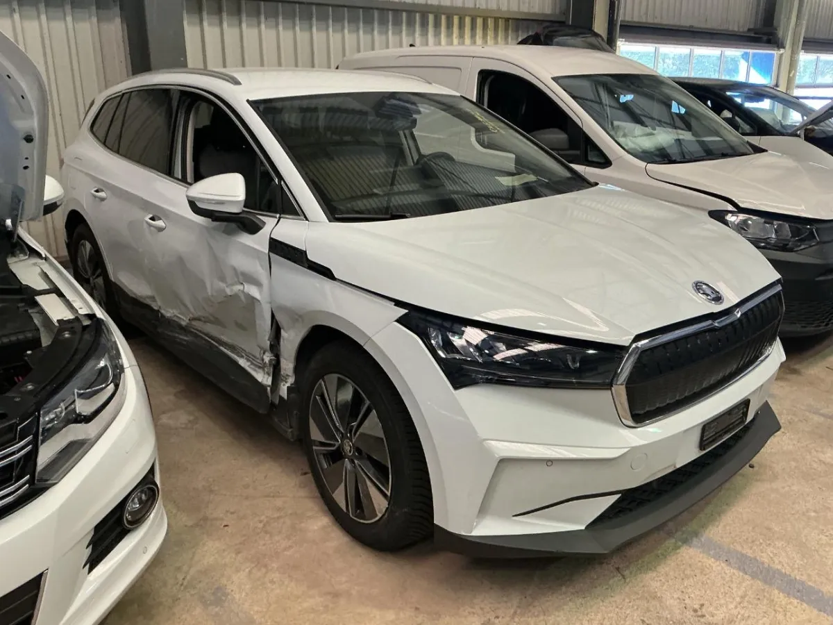 Skoda Enyaq - 5A Enyaq iV Version 80, 204 PS — zdjęcie 3