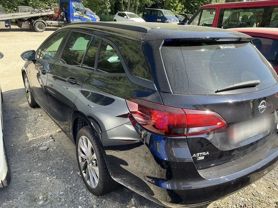 OPEL Astra Sports Tourer 1.4T 150 eTEC , 150 PS — zdjęcie 3