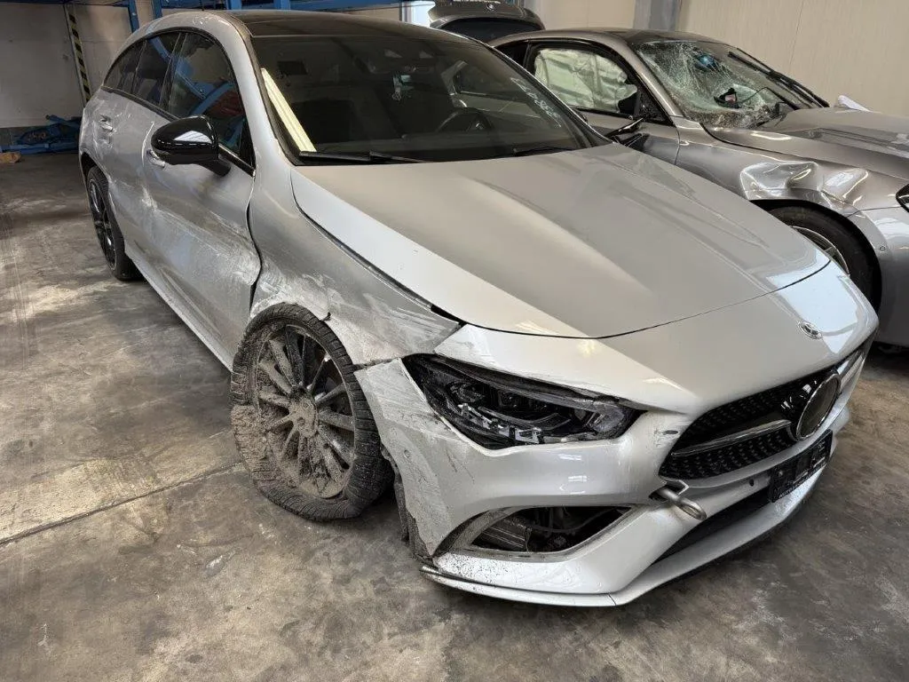 Mercedes-Benz CLA 220 d AMG Line 4Matic Shooting Brake 2.0, 190 PS — zdjęcie 1