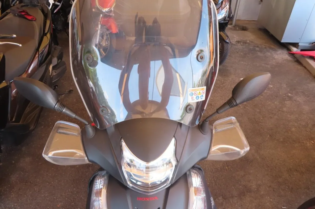 Honda SH 300 A Sporty ABS, 25 PS — zdjęcie 15