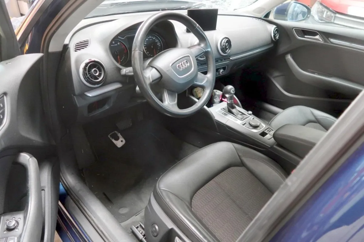 AUDI A3 SPORTBACK A3 1.4 TFSI Ambiente, 140 PS — zdjęcie 6