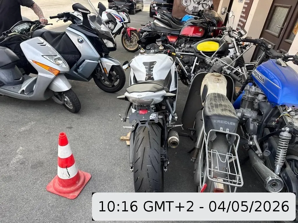 Yamaha YZF-R6 YZF-R6R 0.6, 128 PS — zdjęcie 3