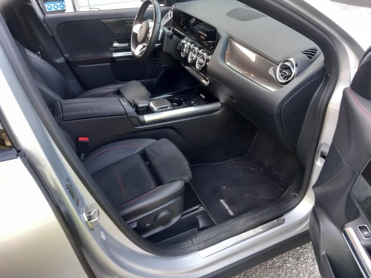 Mercedes-Benz GLA 250 e , 160 PS — zdjęcie 6