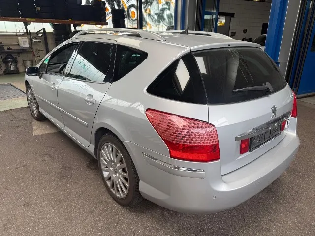 Peugeot 407 SW 2.7 HDi Automatic 2.7, 204 PS — zdjęcie 3