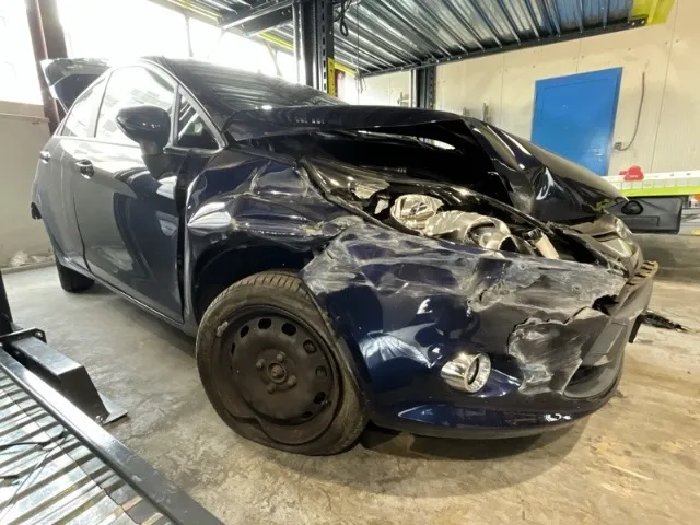 Ford Fiesta 1.4 16V Trend 1.4, 97 PS — zdjęcie 2