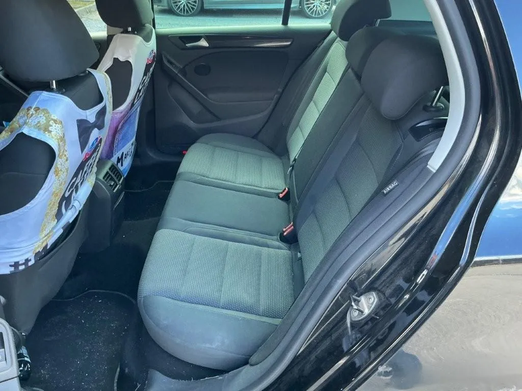 VW Golf VI 2.0 TDI CR Comfortline 4Motion, 140 PS — zdjęcie 9