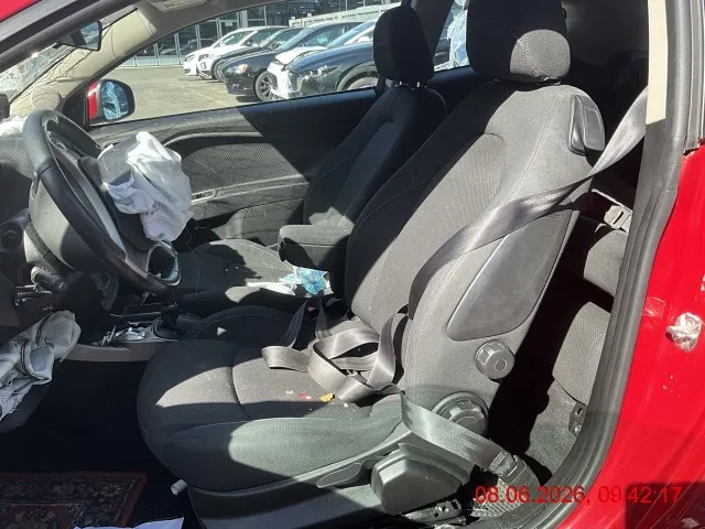 Alfa Romeo Mito 1.4 TB Distinctive, 135 PS — zdjęcie 12