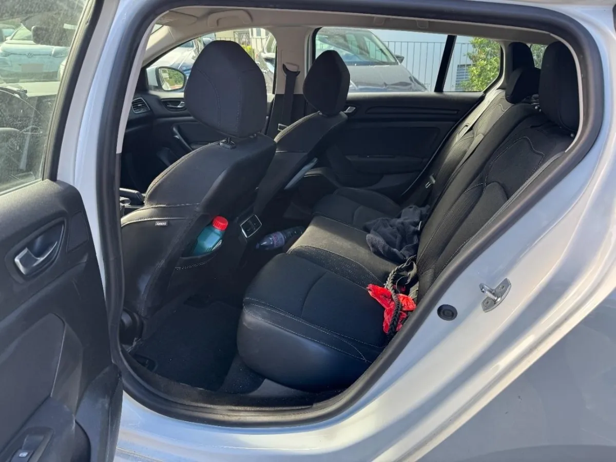 Renault Megane IV Grandtour Business, 115 PS — zdjęcie 6