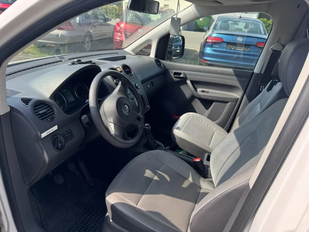 VW Caddy 2C 1.6, 102 PS — zdjęcie 5