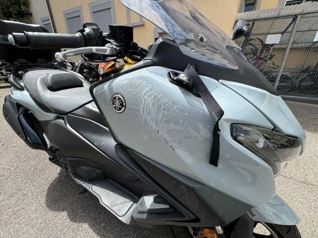 Yamaha TMax 560 ABS Tech Max, 48 PS — zdjęcie 15