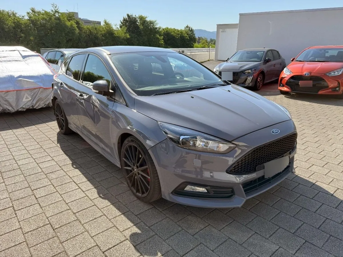 EBZ - Ford Focus 5-türig/Focus 5-türig (Turnier) - CEW Focus ST 2.0, 250 PS — zdjęcie 3