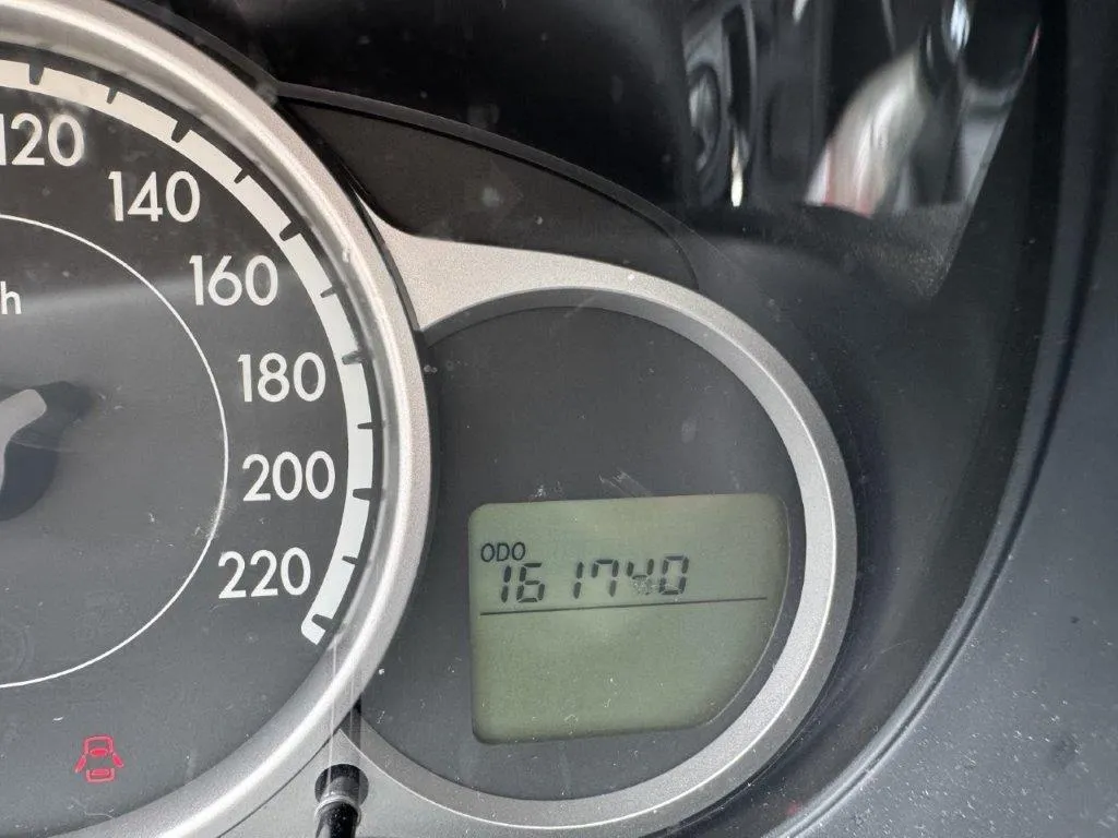 Mazda 2 1.5 MZR Sport, 102 PS — zdjęcie 6