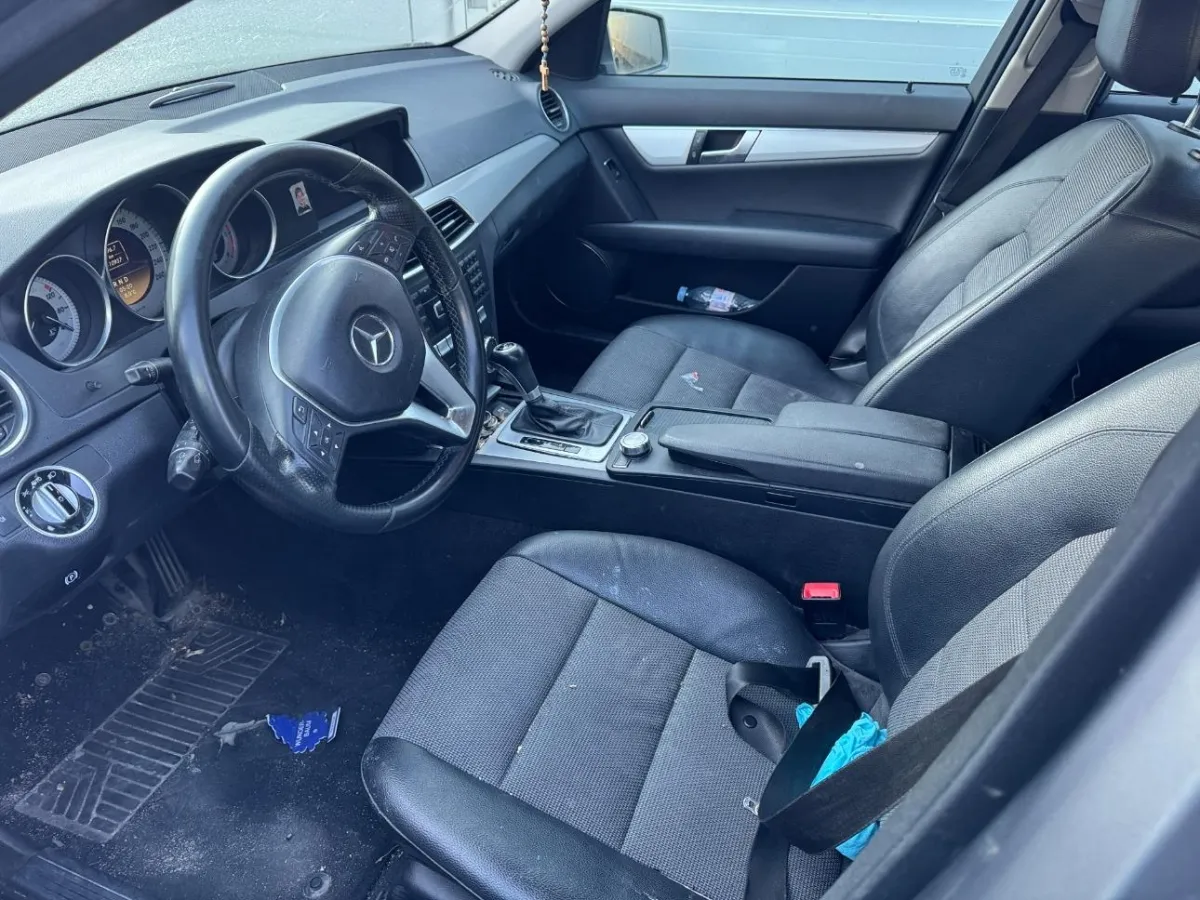 Mercedes-Benz C 220 CDI BlueEFFICIENCY , 170 PS — zdjęcie 7
