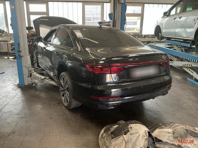 Audi A8 50 TDI quattro tiptronic, 286 PS — zdjęcie 3