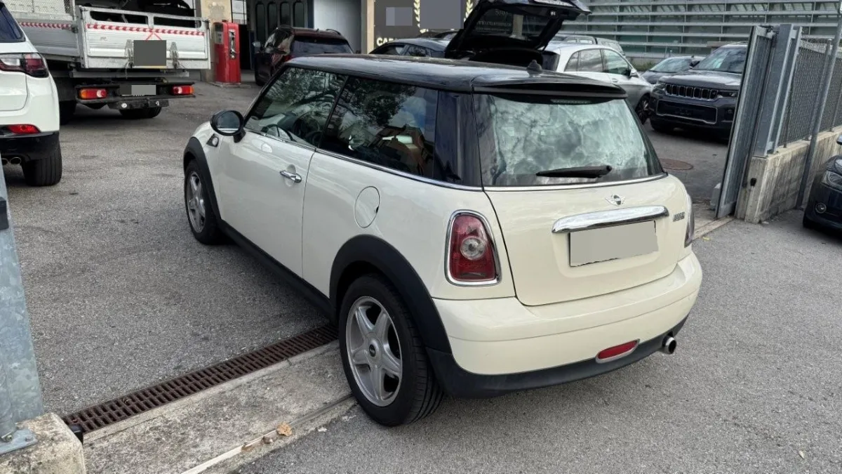 Mini Mini R56 1.6i Cooper, 120 PS — zdjęcie 7