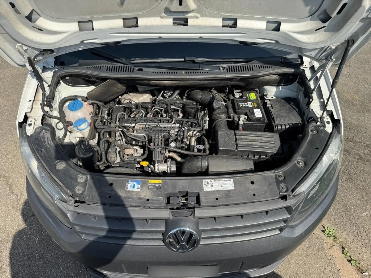 VW Caddy 2C 1.6, 102 PS — zdjęcie 12