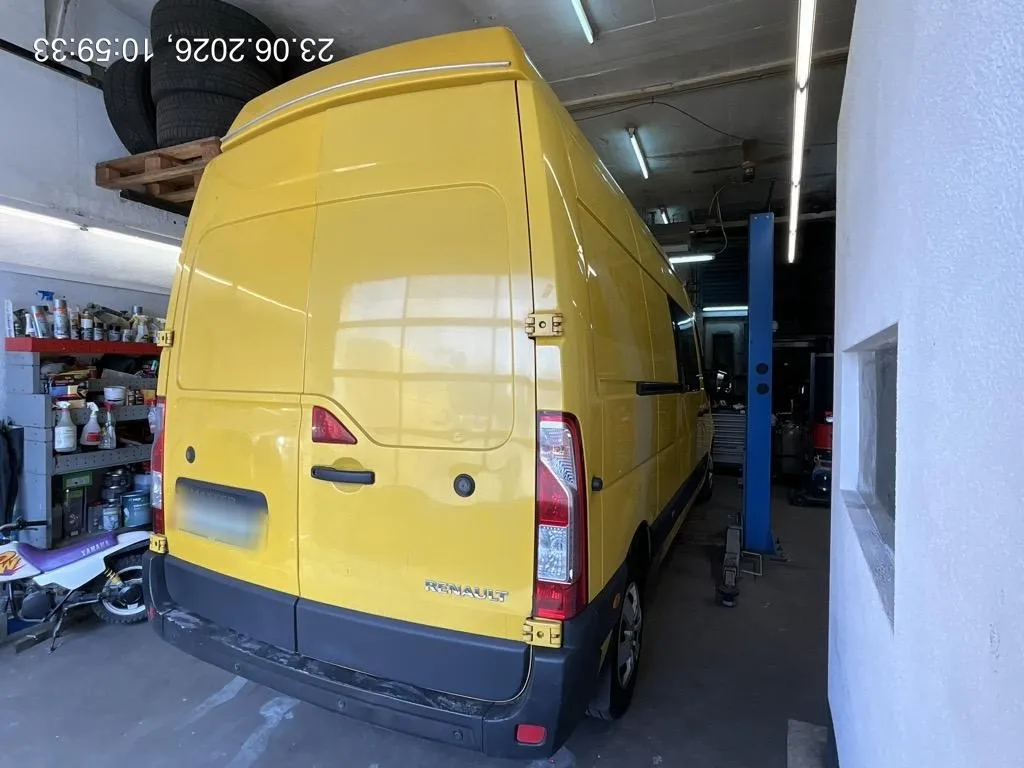 Renault Master III T35 dCi 130 L3H3 2.3, 131 PS — zdjęcie 3