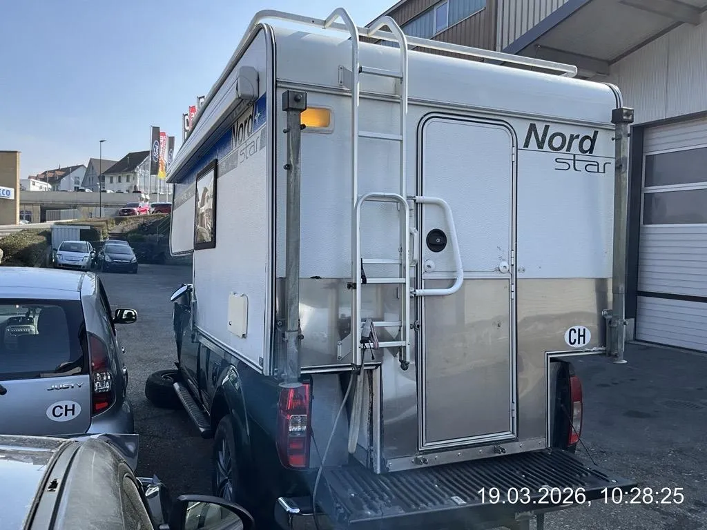 Nissan Navara King Cab SE 2.5 dCi 4WD, 171 PS — zdjęcie 4