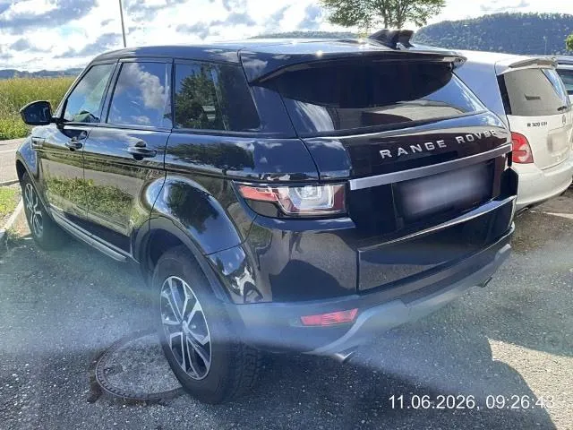 Land Rover Range Rover Evoque 2.0 TD4 SE, 150 PS — zdjęcie 3