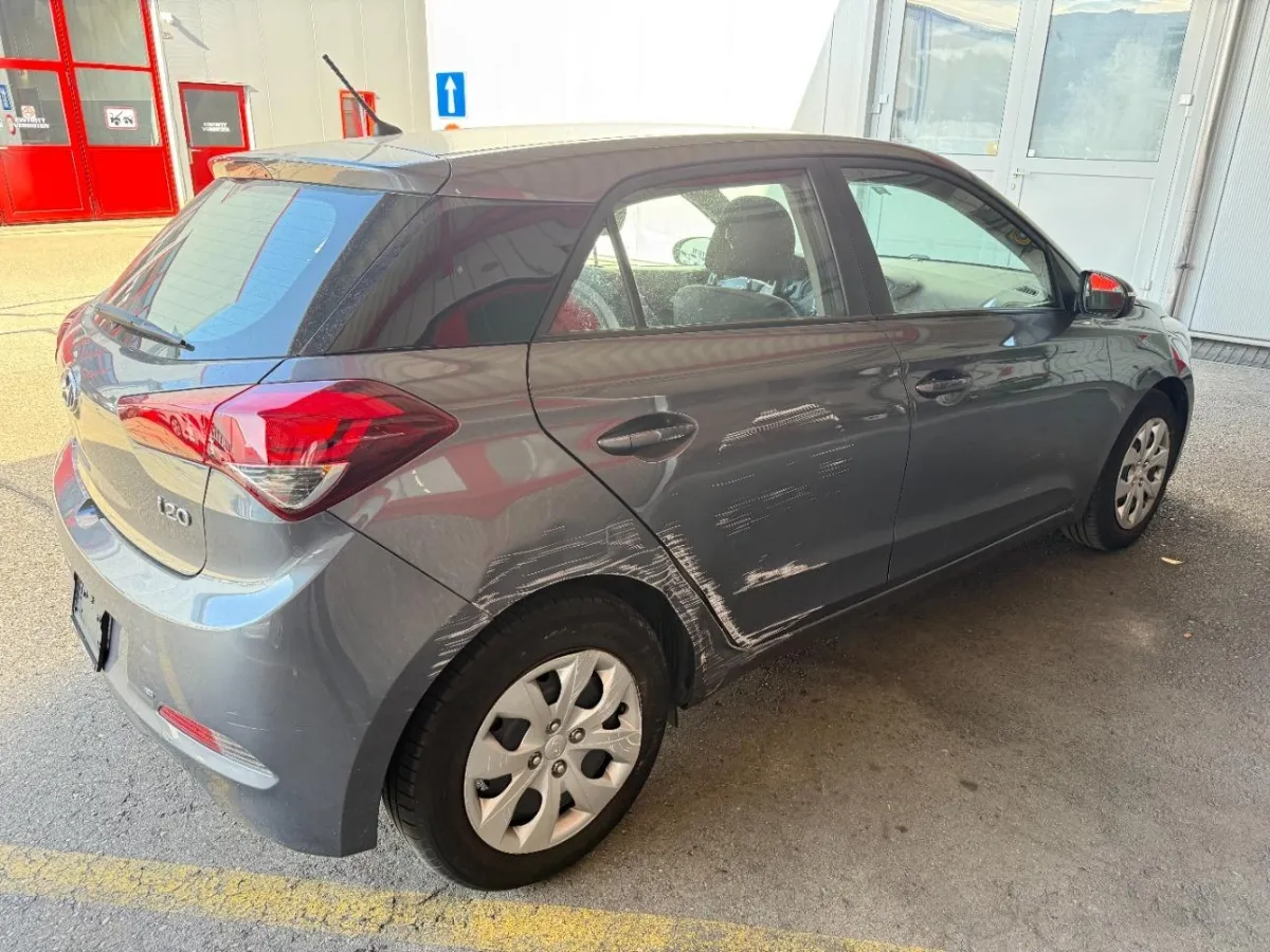 Hyundai i20/Elite i20 - GB i20 1.4, 101 PS — zdjęcie 3