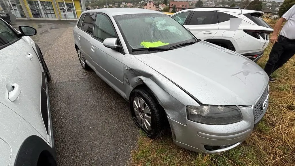 AUDI A3 SPORTBACK A3 2.0 FSI Ambiente, 150 PS — zdjęcie 3