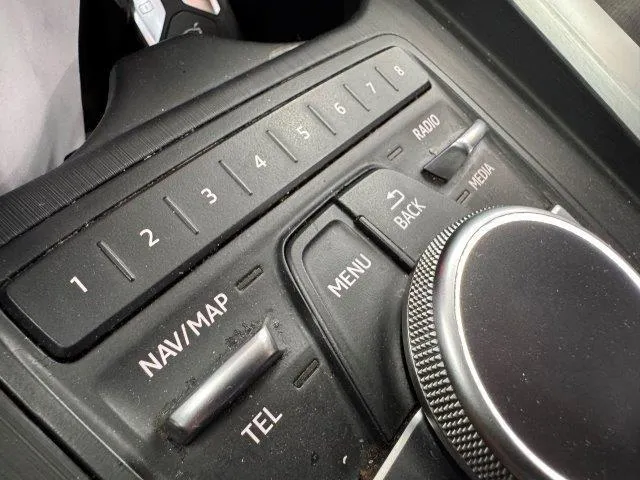 Audi A4 Avant 3.0 V6 TDI Sport S-Tronic 3.0, 218 PS — zdjęcie 9