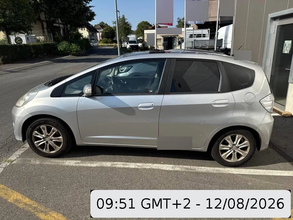 Honda Jazz 1.3i Hybrid Elegance, 88 PS — zdjęcie 6
