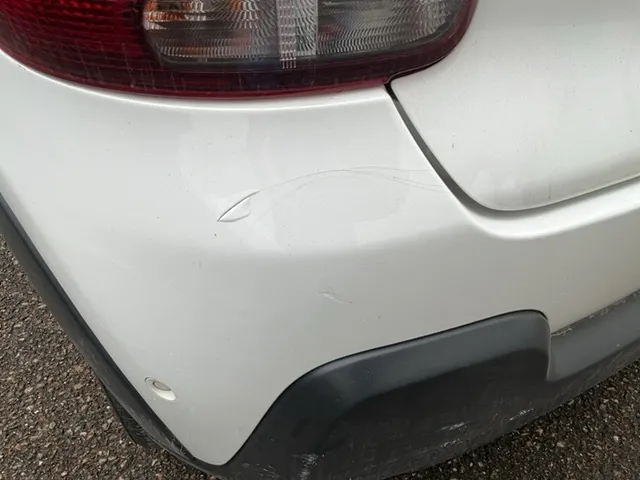 Citroën C3 1.2 PureTech Shine 1.2, 110 PS — zdjęcie 15