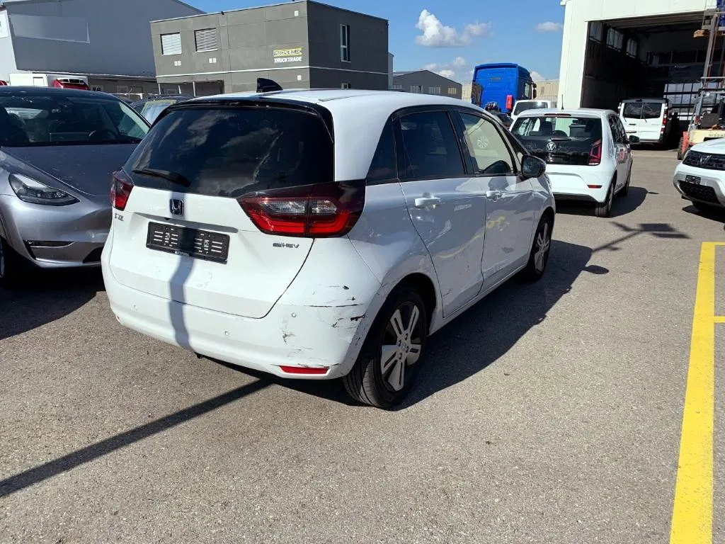 Honda Jazz 1.5 i-MMD Executive, 98 PS — zdjęcie 2