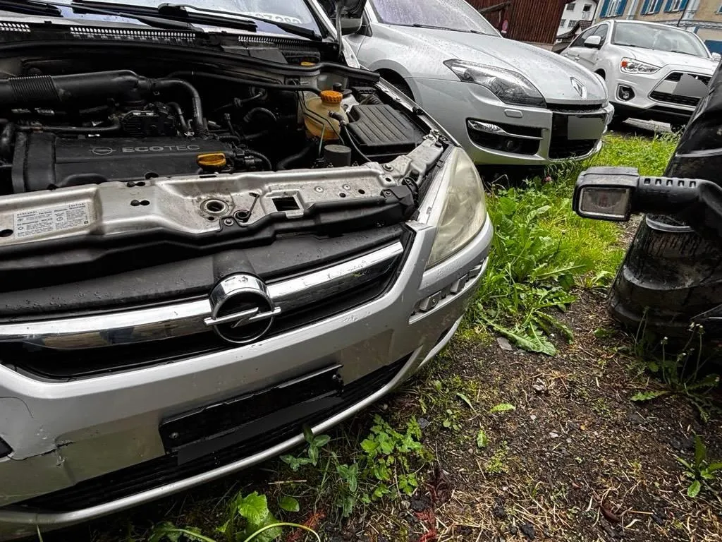 Opel Corsa C Corsa Sport 1.4, 90 PS — zdjęcie 14