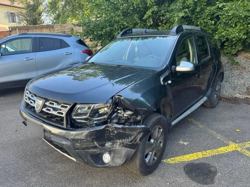 DACIA Duster 1.2 TPrivilège 4x4 1.5, 125 PS — zdjęcie 4