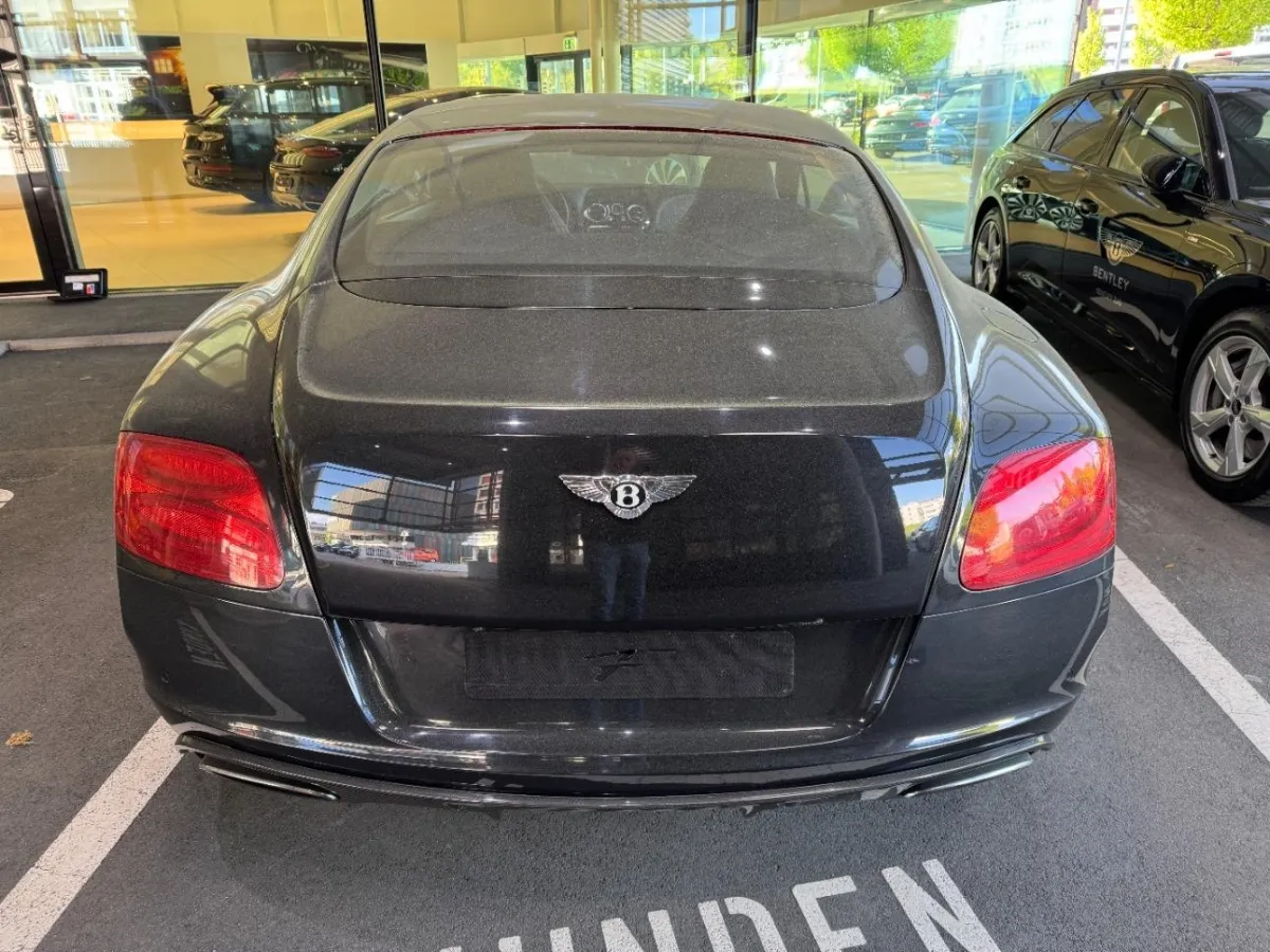 Bentley Continental GT 6.0 W12, 575 PS — zdjęcie 2