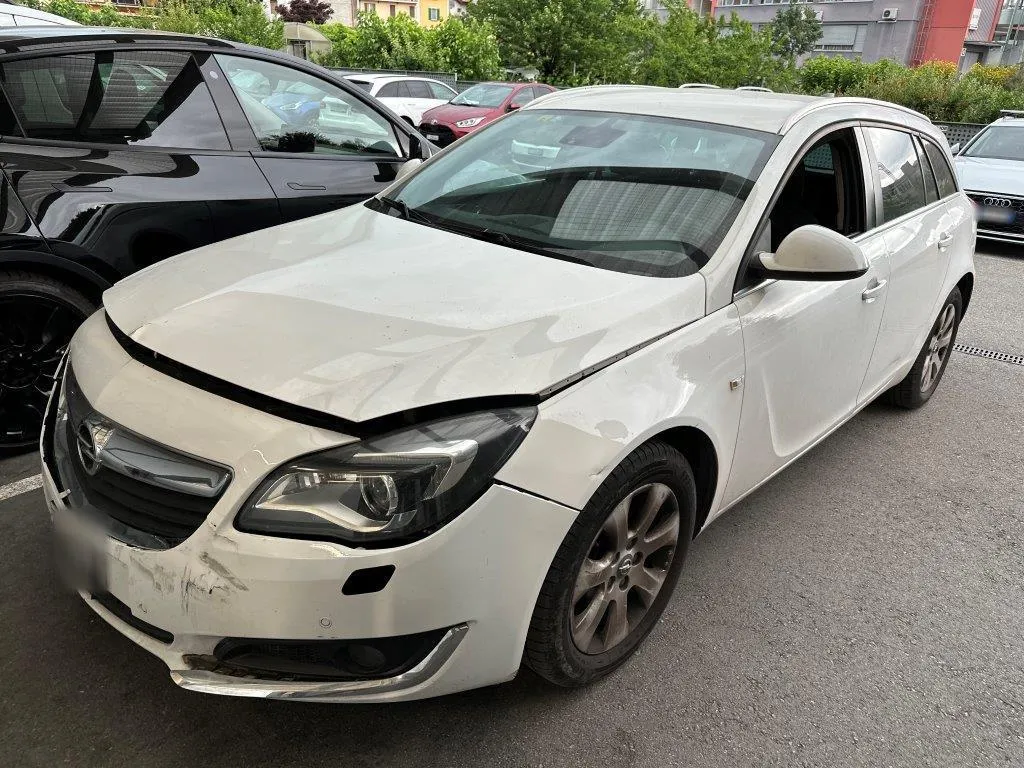 OPEL Insignia Sports Tourer 1.6 CDTi, 136 PS — zdjęcie 3