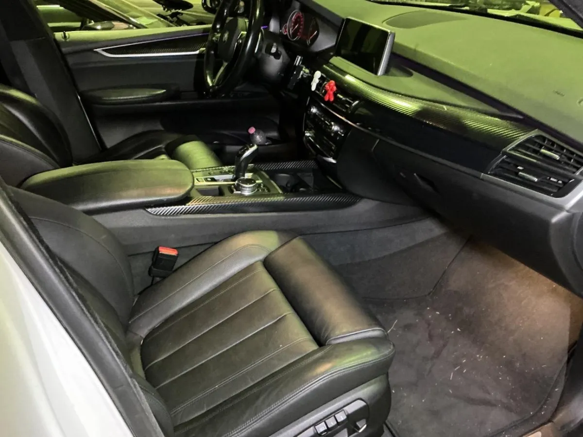 BMW X5 xDrive 30d 3.0, 257 PS — zdjęcie 7