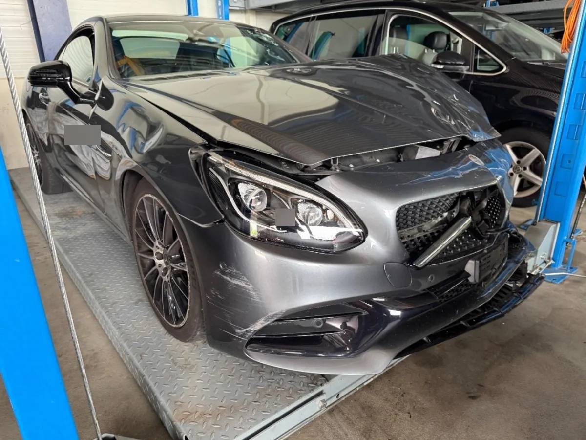 Mercedes-Benz SLC 200 , 184 PS — zdjęcie 2