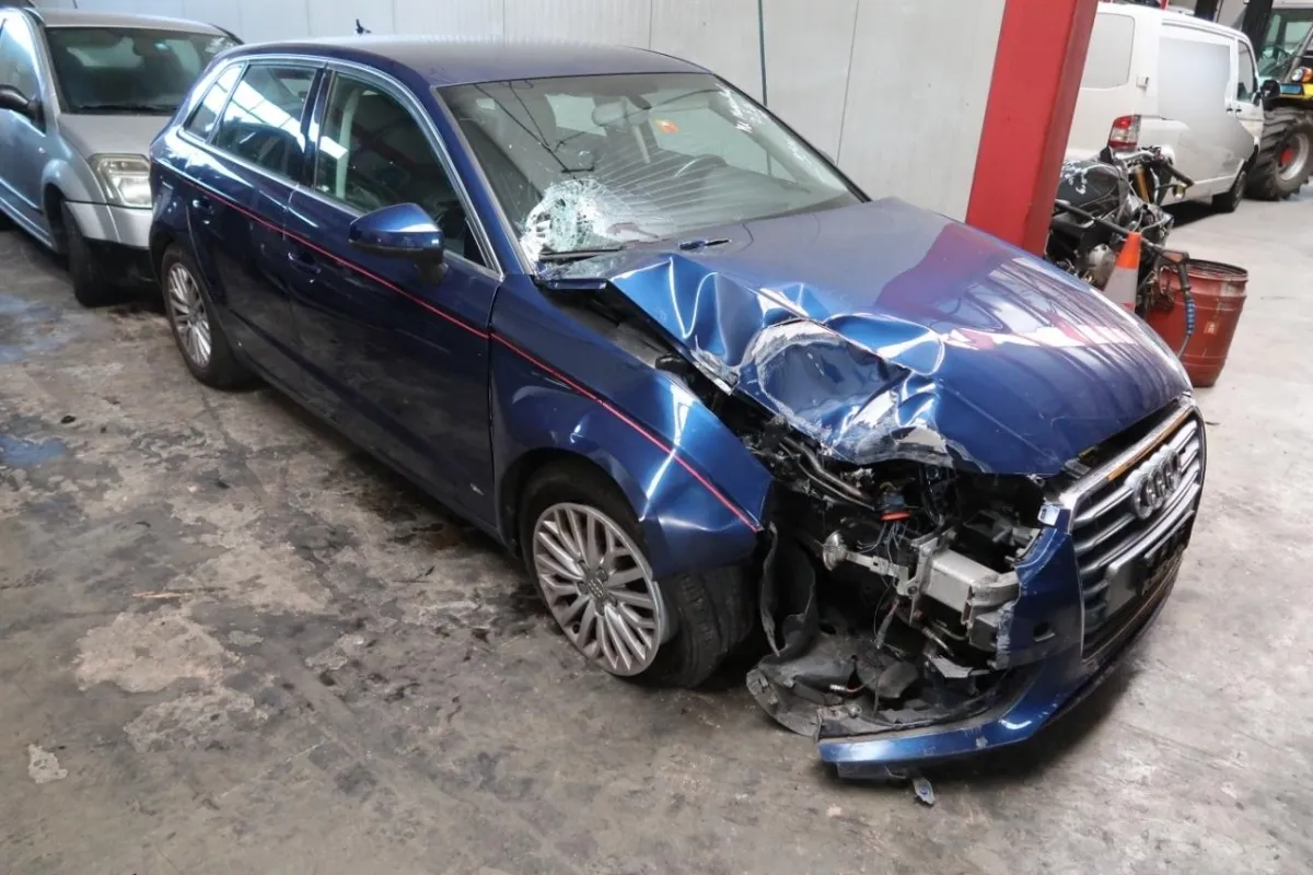 AUDI A3 SPORTBACK A3 1.4 TFSI Ambiente, 140 PS — zdjęcie 3
