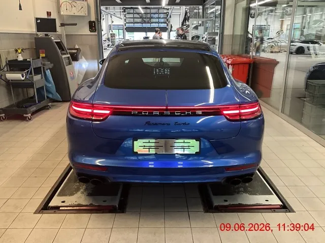 Porsche Panamera 4.0 V8 Turbo 4.0, 549 PS — zdjęcie 4