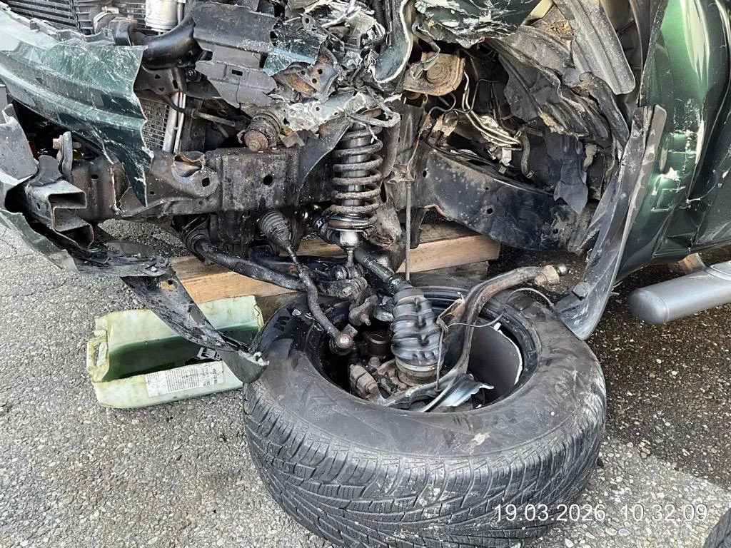 Nissan Navara King Cab SE 2.5 dCi 4WD, 171 PS — zdjęcie 6