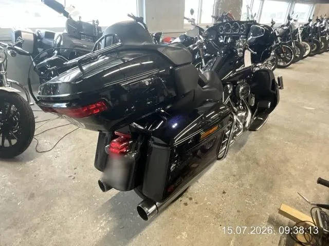 HARLEY-DAVIDSON FLHTKSE Electra Glide Ultra Limited CVO 1.9, 106 PS — zdjęcie 3