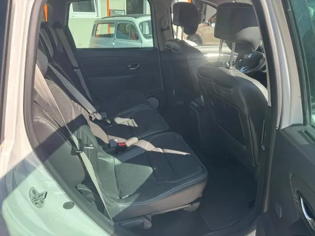 Renault Scenic III Scenic III Bose 1.5, 109 PS — zdjęcie 8