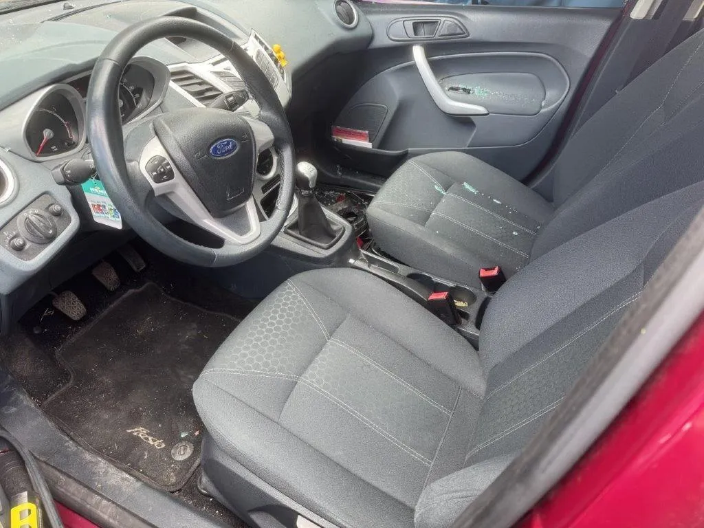 Ford Fiesta 1.4 16V Titanium, 97 PS — zdjęcie 6