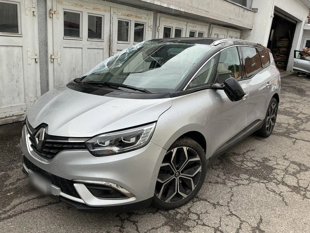 Renault Grand Scénic 1.3 TCe 140 techno EDC, 140 PS — zdjęcie 4