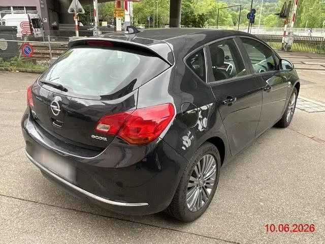 Opel Astra J 1.6 CDTI eF Active Ed. S/S 1.6, 136 PS — zdjęcie 3
