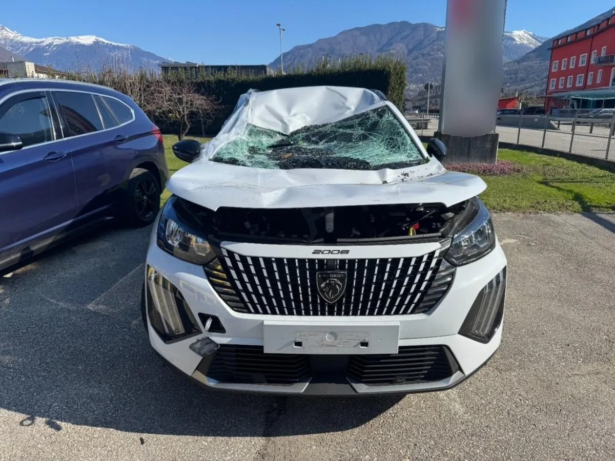 PEUGEOT 2008 156 e Allure, 156 PS — zdjęcie 5