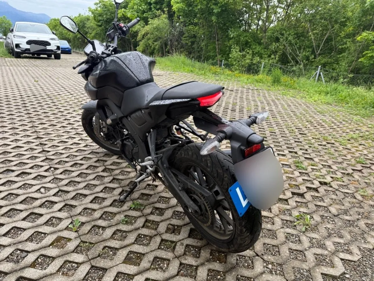 Yamaha MT 125 A MT 125 0.1, 15 PS — zdjęcie 1