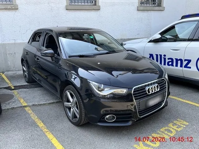 Audi A1 Sportback 1.4 TFSI Ambition, 122 PS — zdjęcie 2
