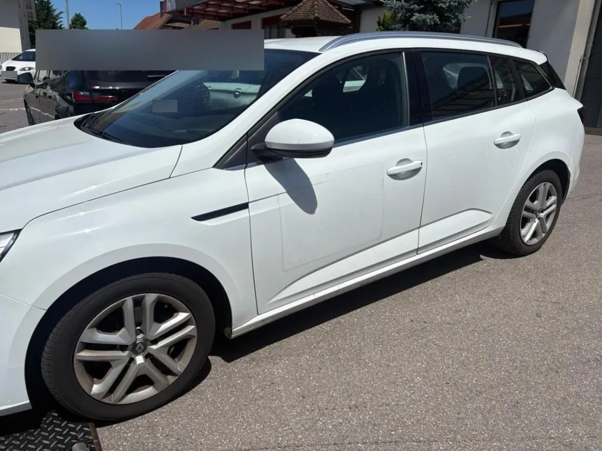 Renault Megane IV Grandtour Business, 115 PS — zdjęcie 4