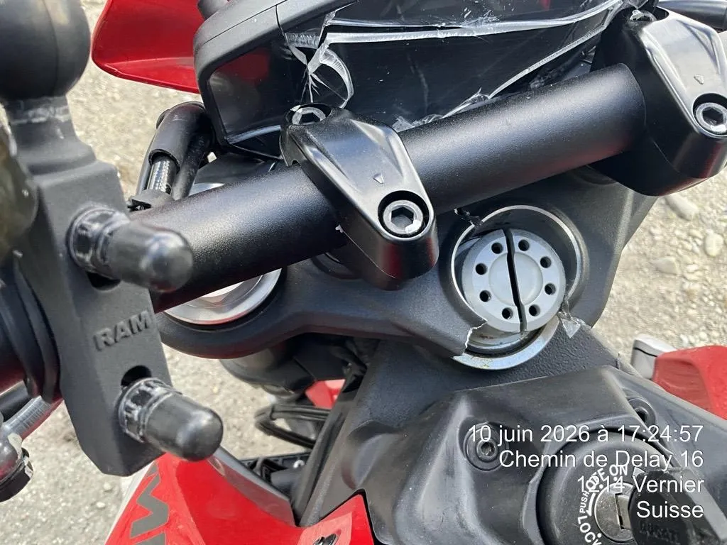 Ducati Monster+ 937, 110 PS — zdjęcie 8