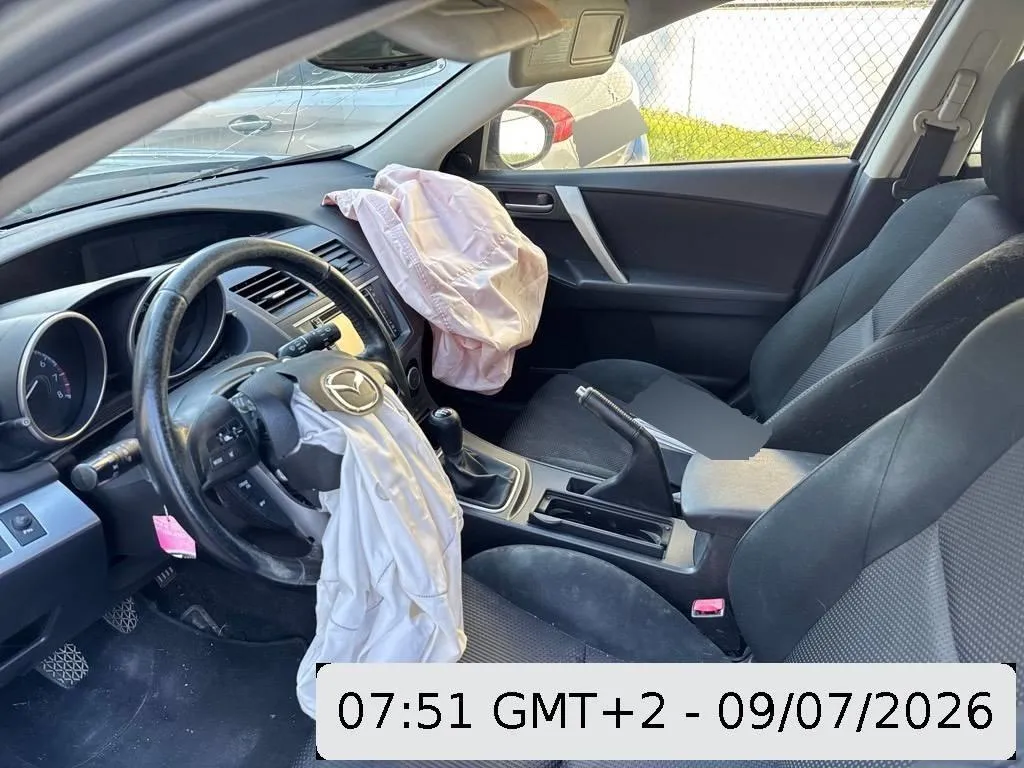 MAZDA 3 1.6 16V Motion 1.6, 105 PS — zdjęcie 8