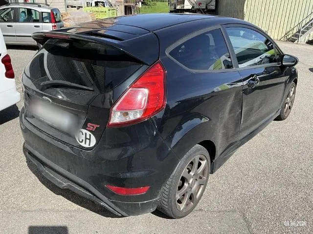 Ford Fiesta 1.6 SCTi ST-2, 182 PS — zdjęcie 3